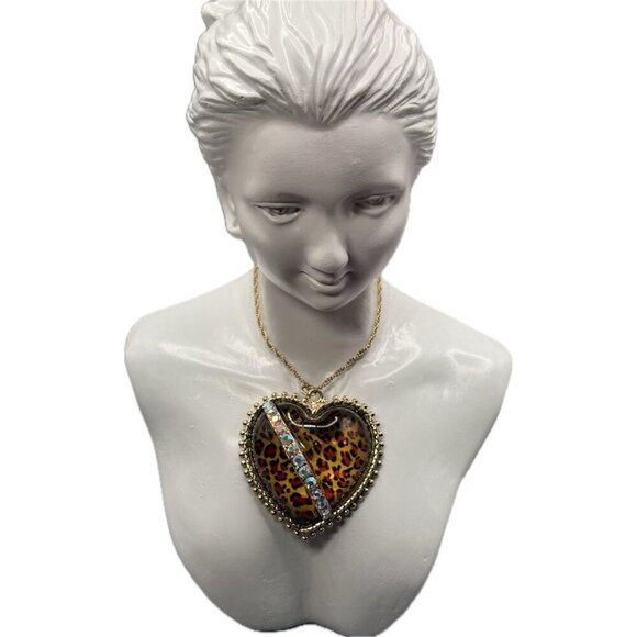Betsey Johnson Animal Print Crystal Accent Puffed Heart Gold Pendant Necklace - Picture 3 of 5